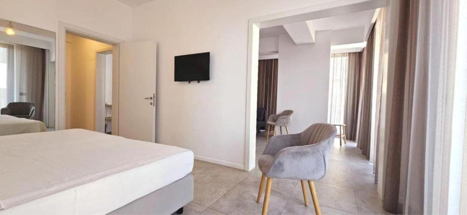 Lemon Cliff Luxury B&B Mamaia Bagian luar foto