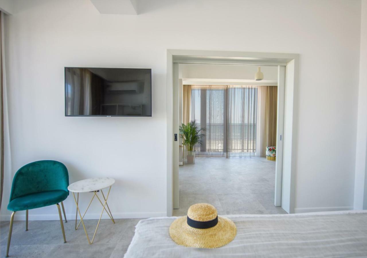 Lemon Cliff Luxury B&B Mamaia Bagian luar foto