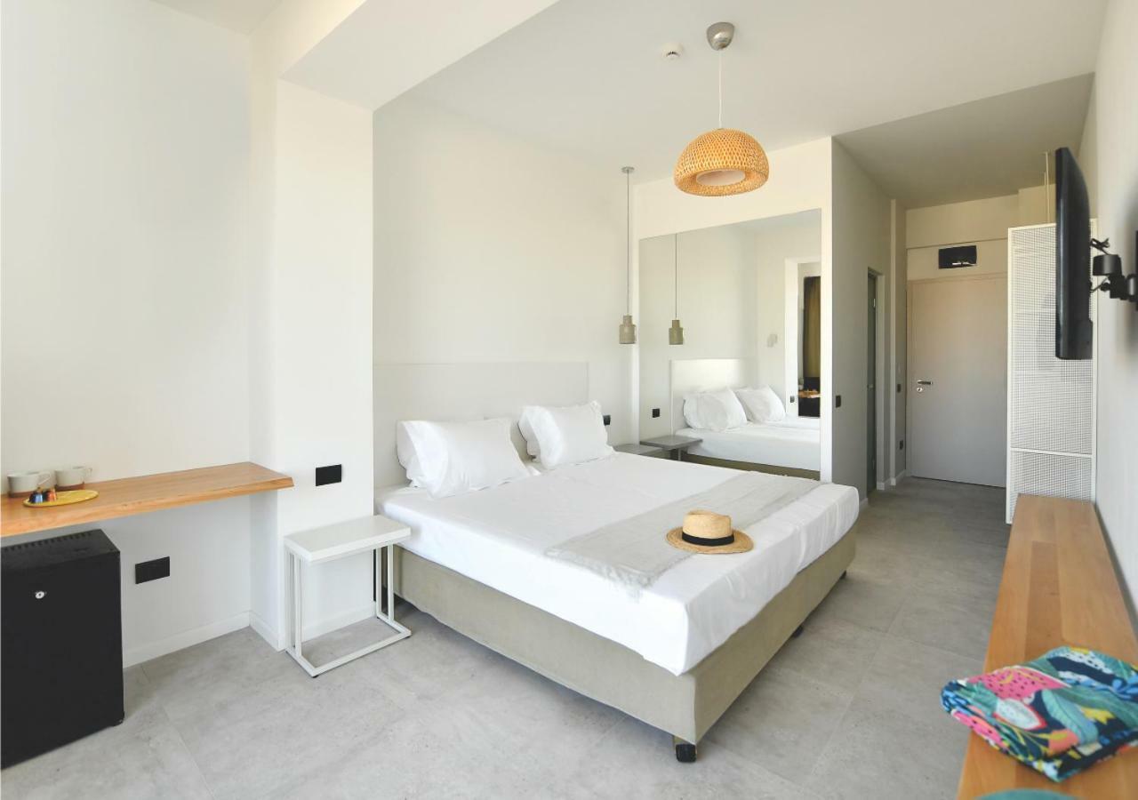 Lemon Cliff Luxury B&B Mamaia Bagian luar foto