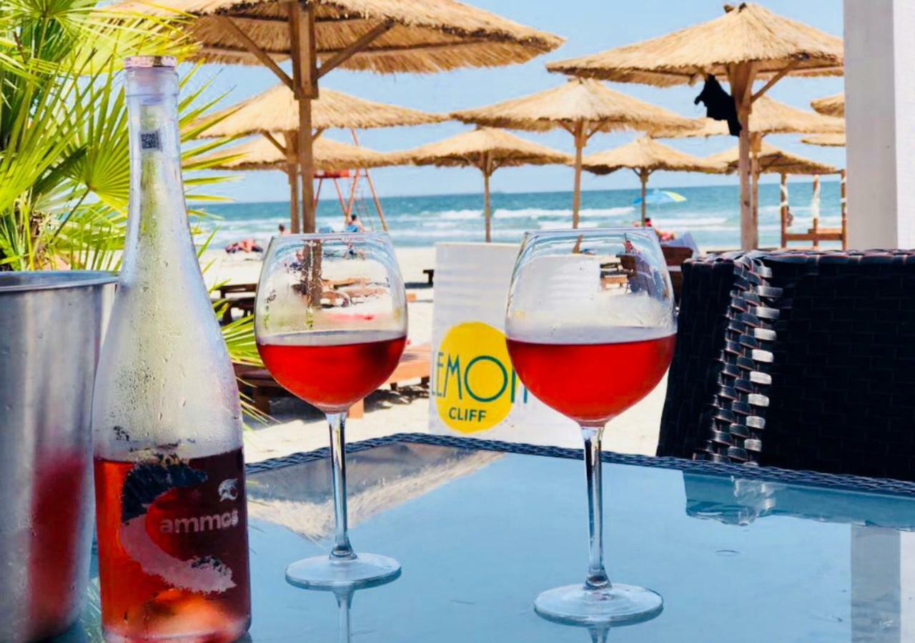 Lemon Cliff Luxury B&B Mamaia Bagian luar foto