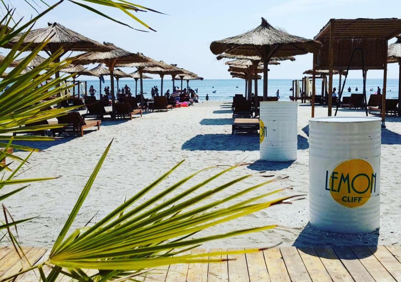 Lemon Cliff Luxury B&B Mamaia Bagian luar foto